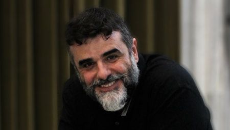 Yiorgos Magoulas (Γιώργος Μαγουλάς)